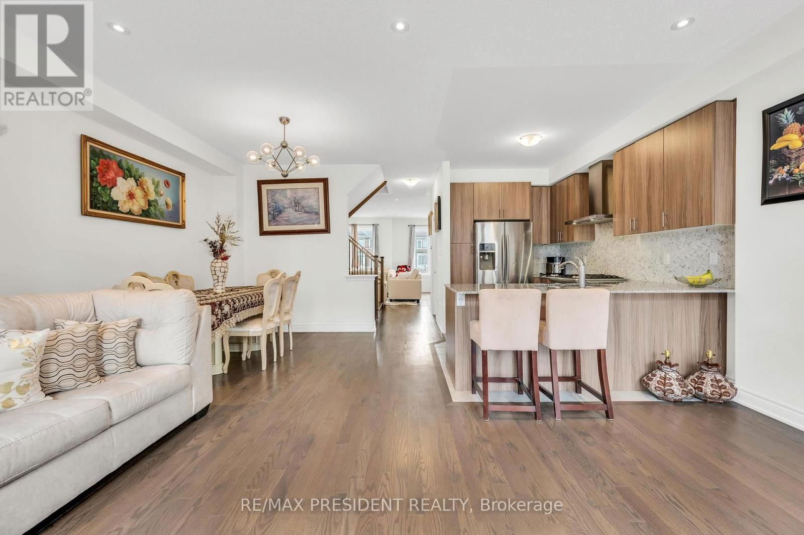 8575 FINANCIAL DRIVE Image 27