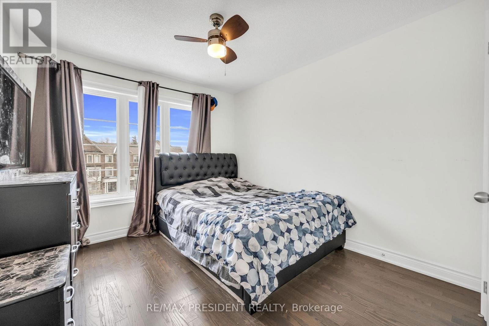 8575 FINANCIAL DRIVE Image 33