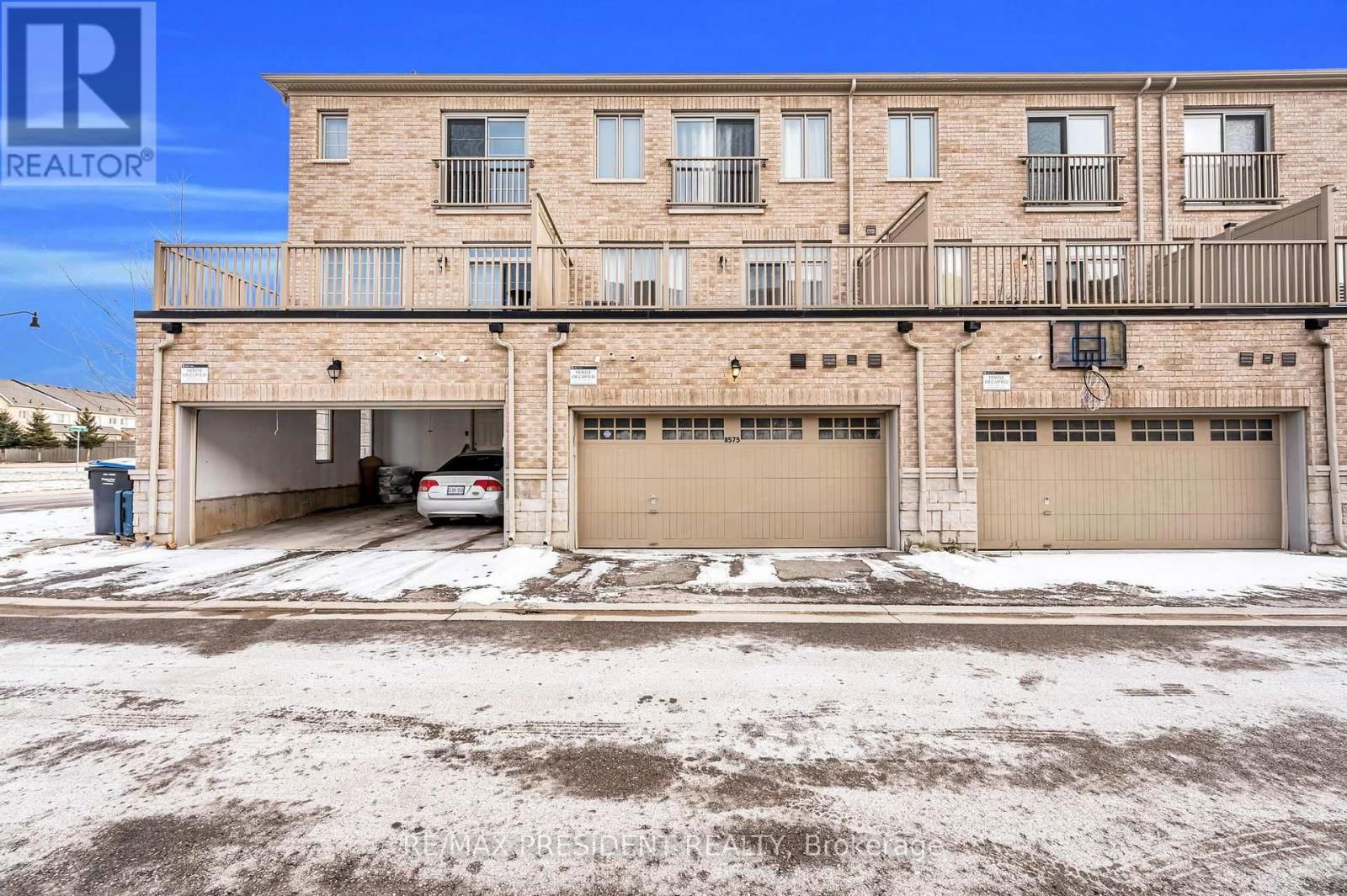 8575 FINANCIAL DRIVE Image 38