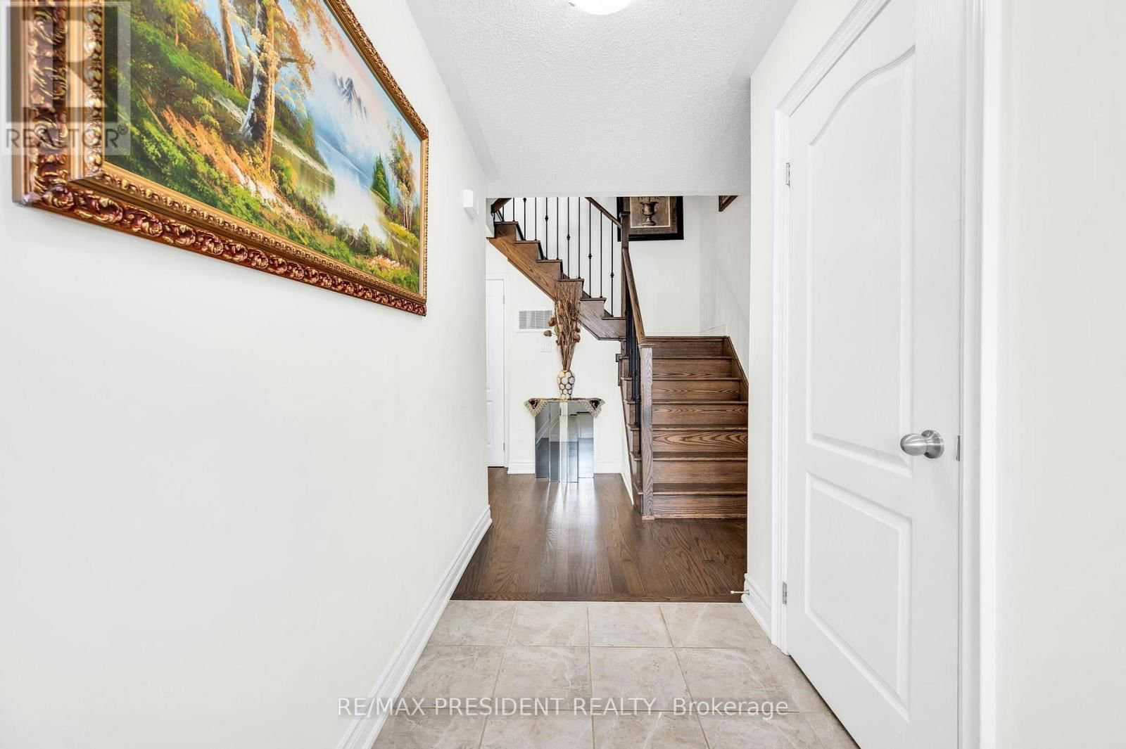 8575 FINANCIAL DRIVE Image 6