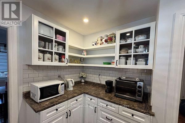 37 MEADOWLAND DRIVE Image 19