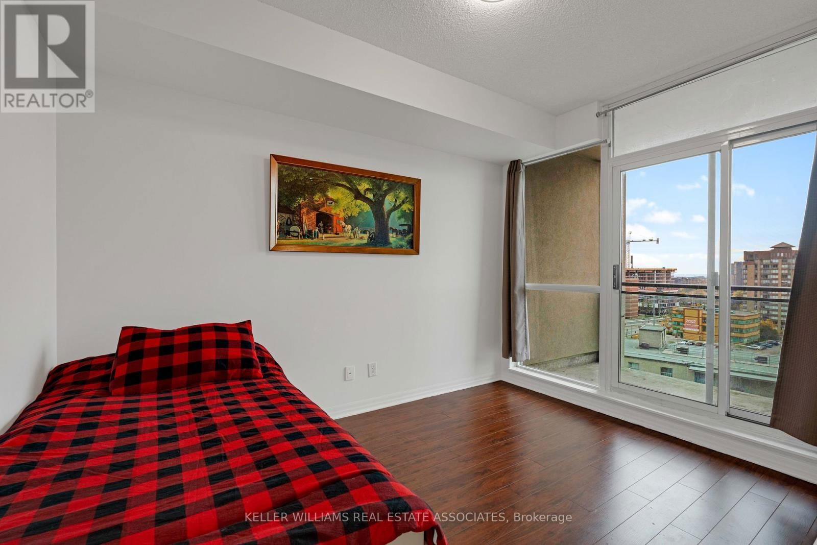 1106 - 3515 KARIYA DRIVE Image 19