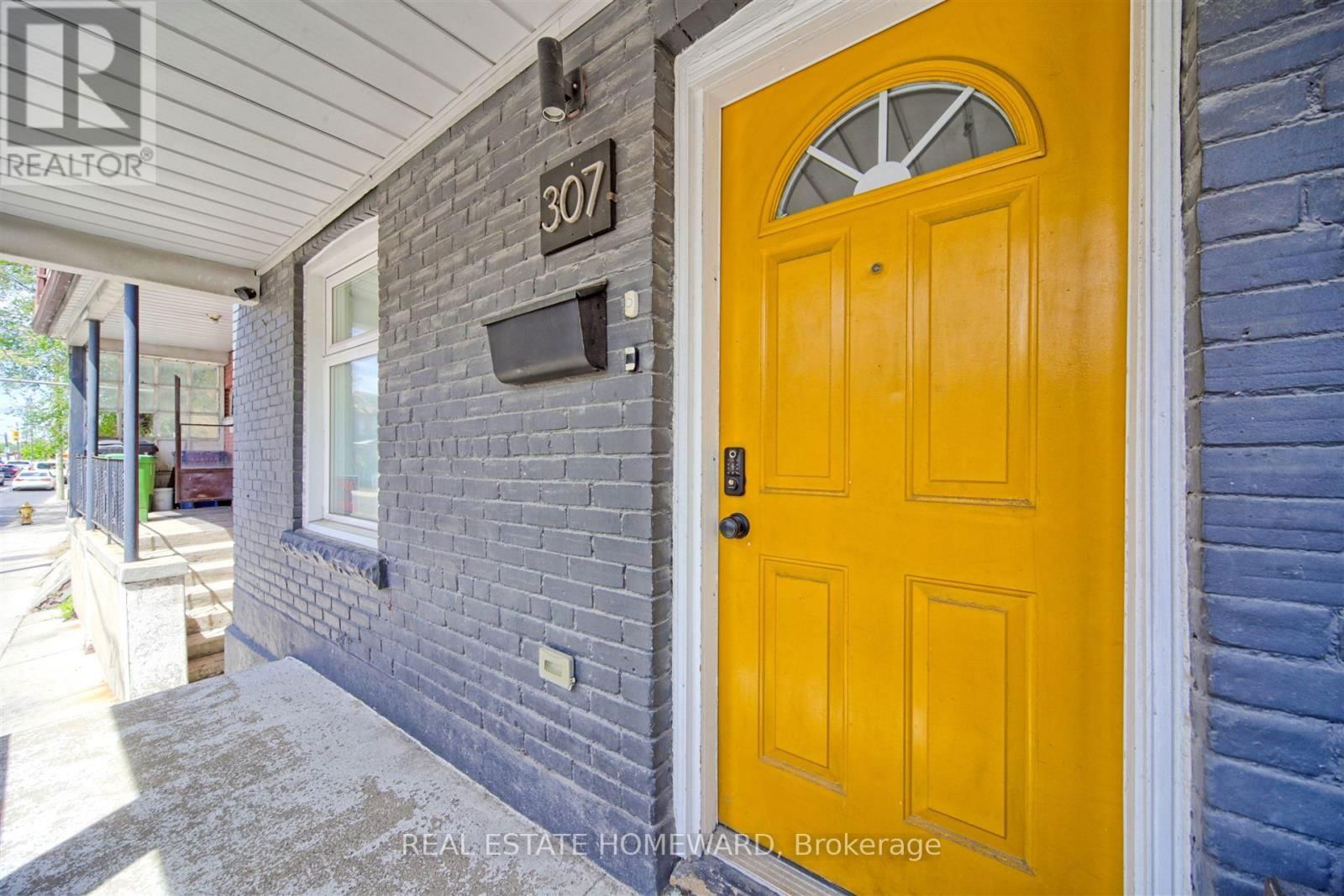 307 OLD WESTON ROAD Image 18
