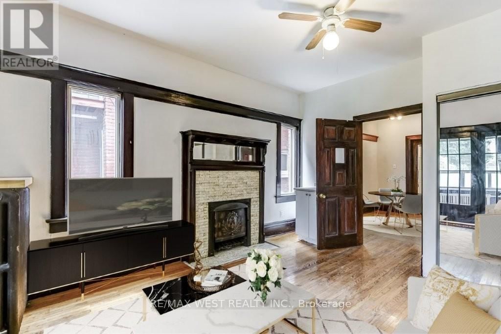 413 PARKSIDE DRIVE Image 5