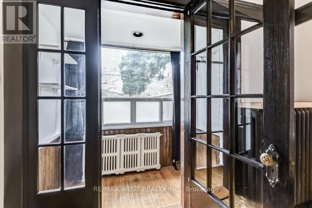 413 PARKSIDE DRIVE Image 9