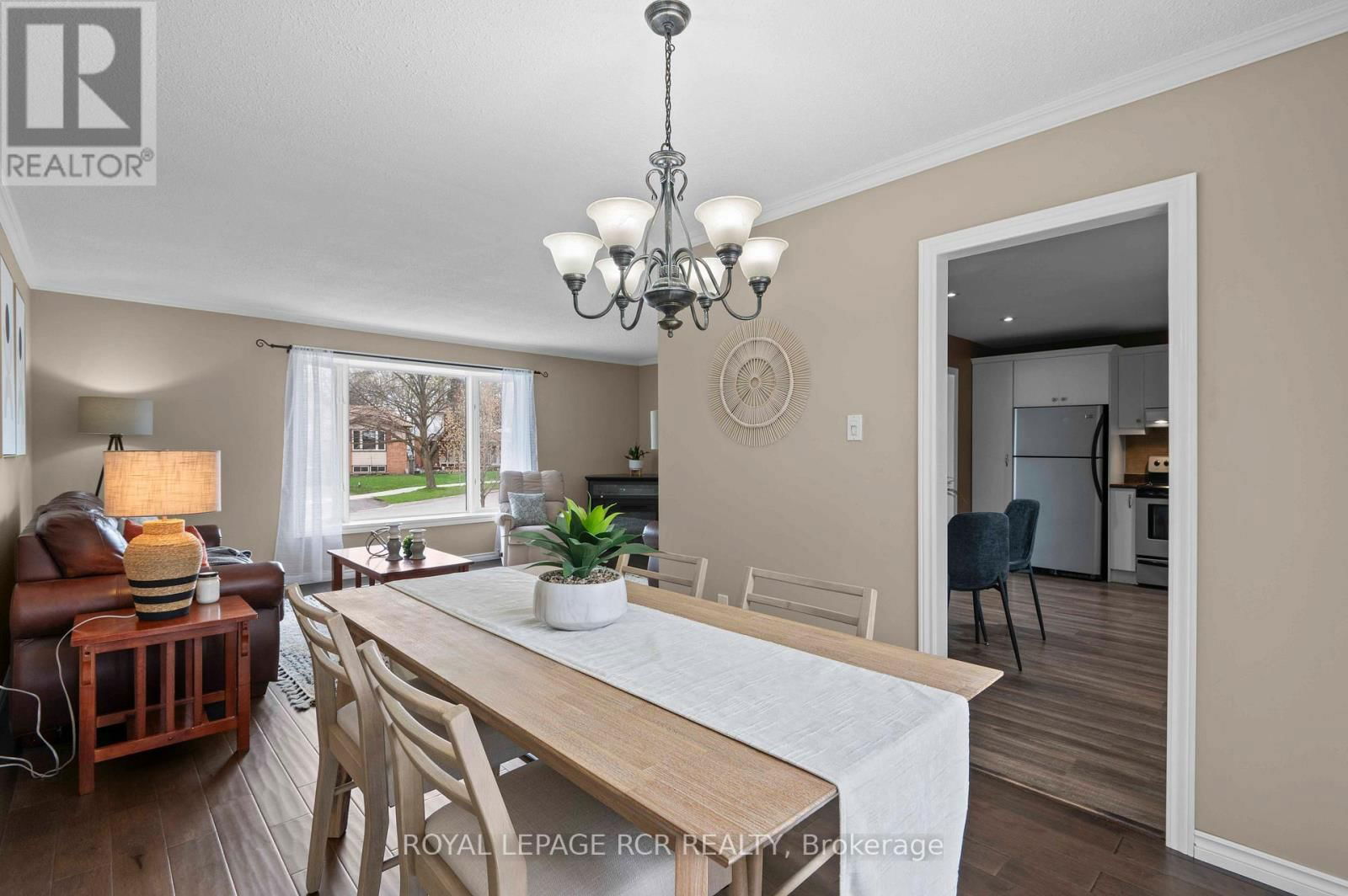 118 HIGHLAND DRIVE Image 12
