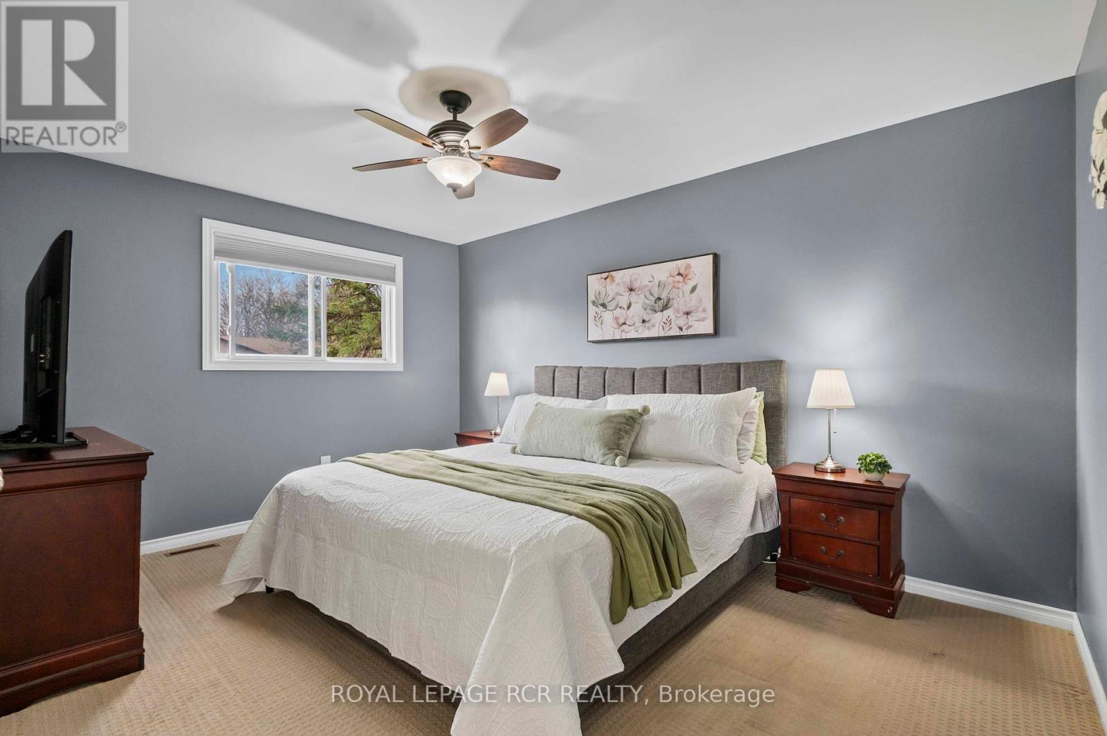 118 HIGHLAND DRIVE Image 19