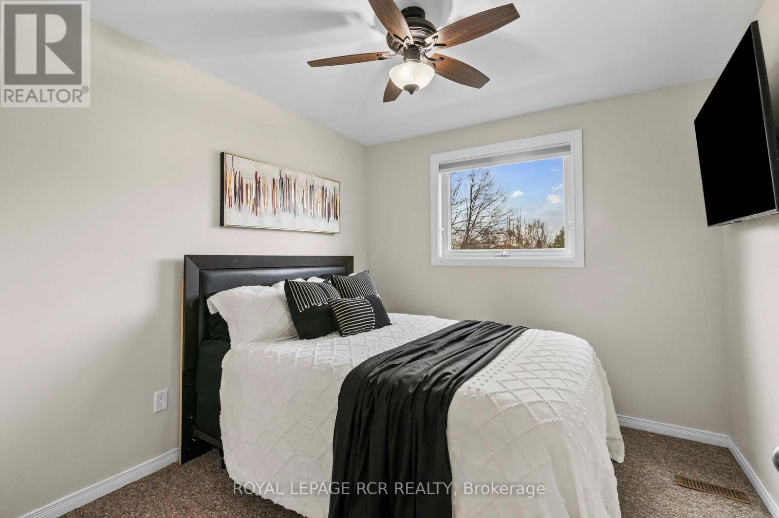 118 HIGHLAND DRIVE Image 26