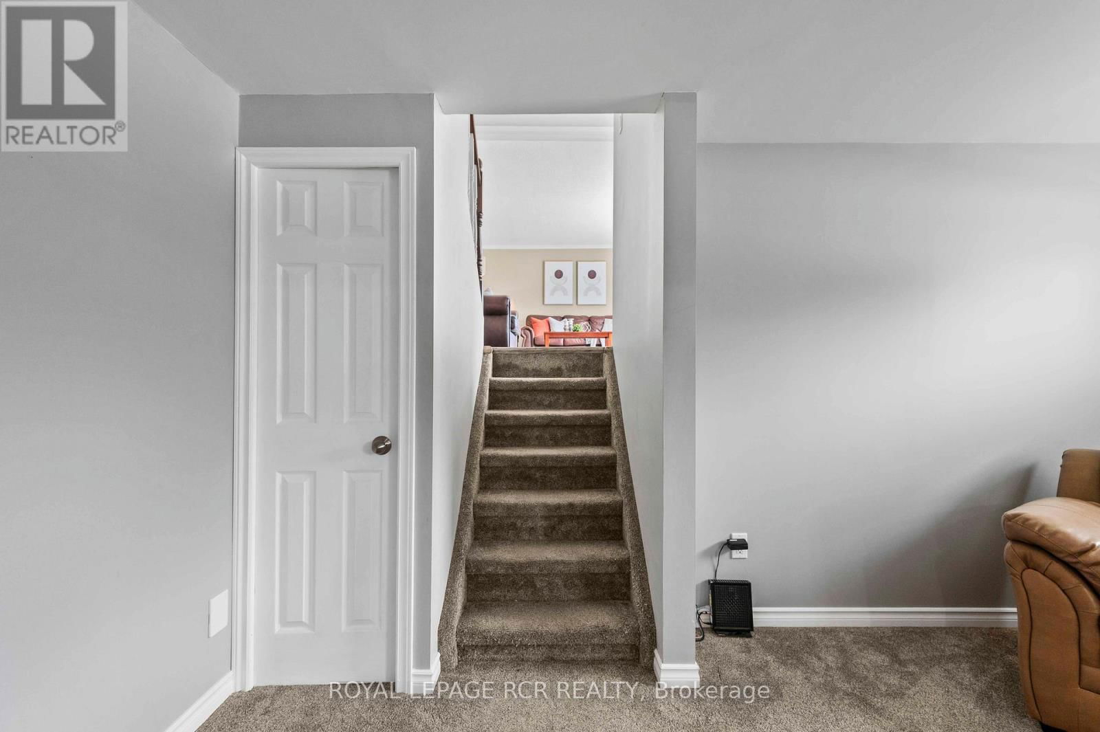 118 HIGHLAND DRIVE Image 28