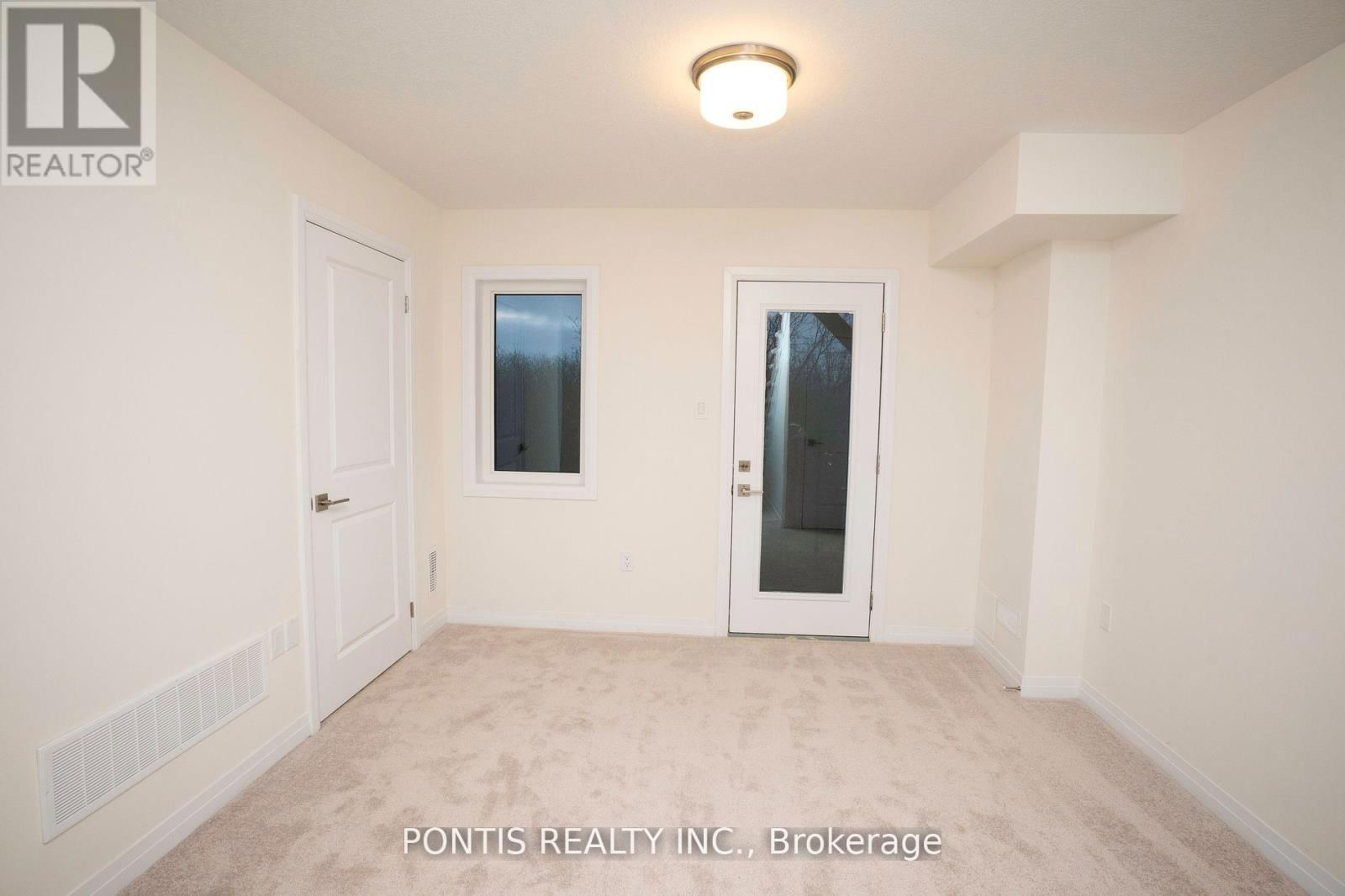 84 FIELDRIDGE CRESCENT Image 3