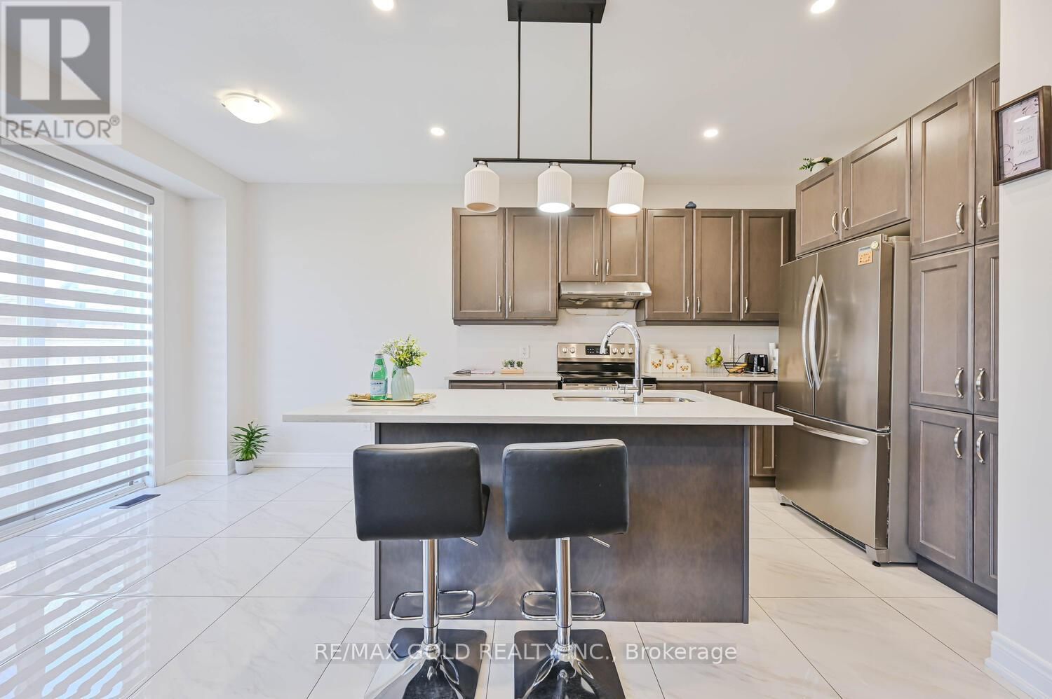 27 ENCLAVE TRAIL Image 12