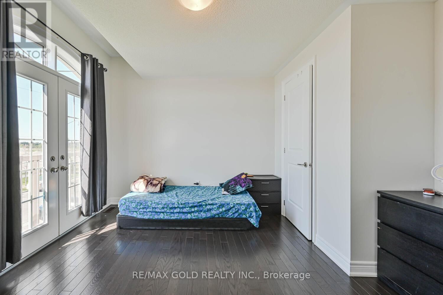 27 ENCLAVE TRAIL Image 32