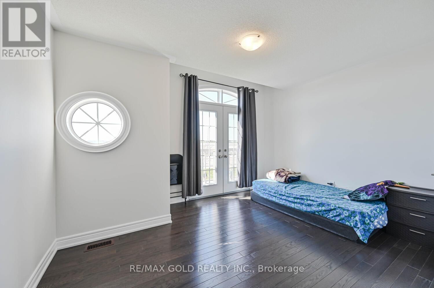 27 ENCLAVE TRAIL Image 33