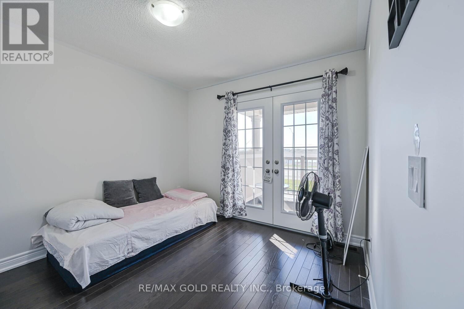 27 ENCLAVE TRAIL Image 36