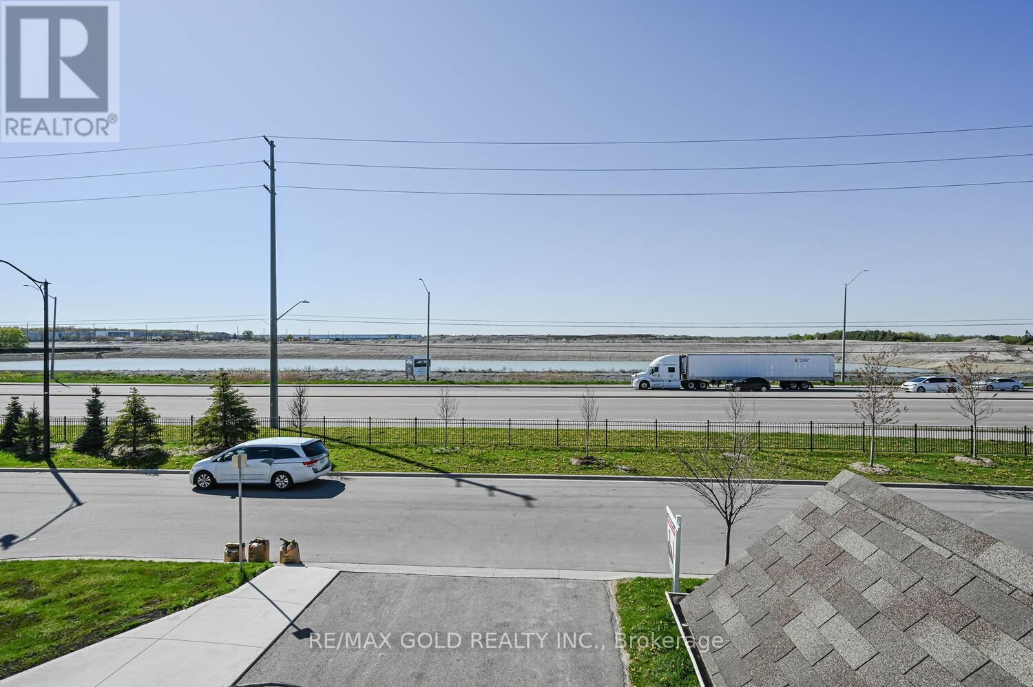 27 ENCLAVE TRAIL Image 39