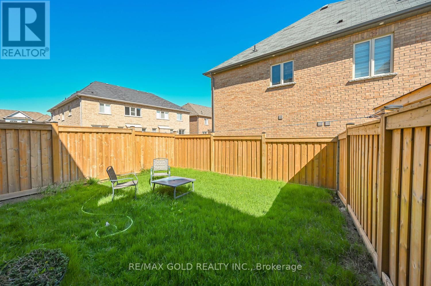 27 ENCLAVE TRAIL Image 43