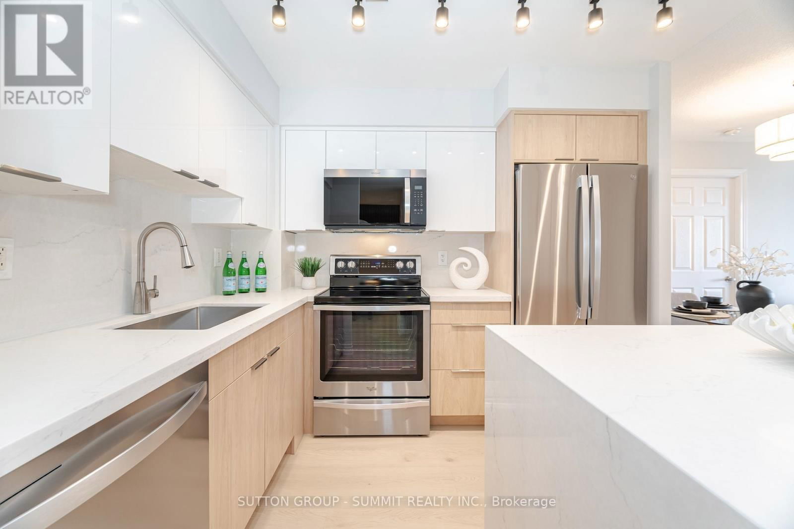 2310 - 310 BURNHAMTHORPE ROAD WEST Image 10