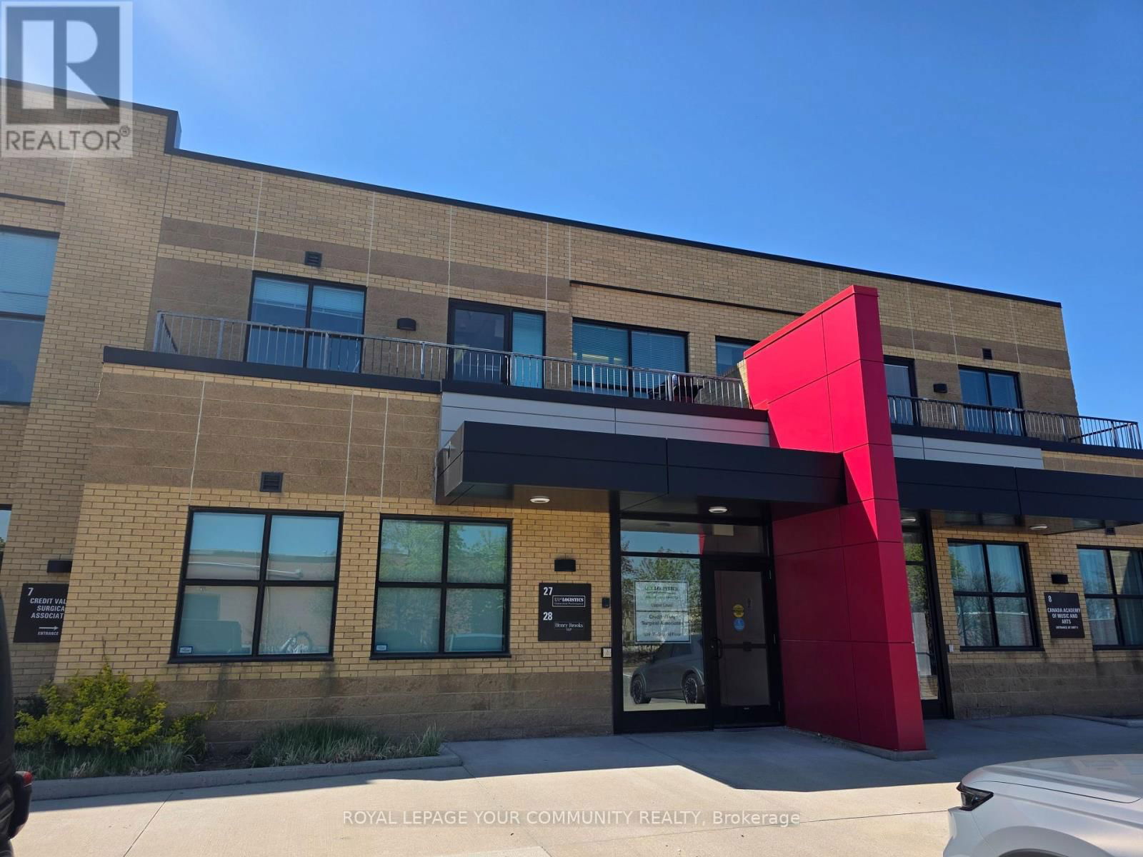 28 - 2155 DUNWIN DRIVE Image 3
