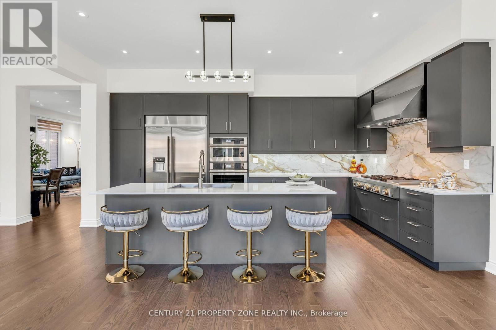 8925 HERITAGE ROAD Image 18