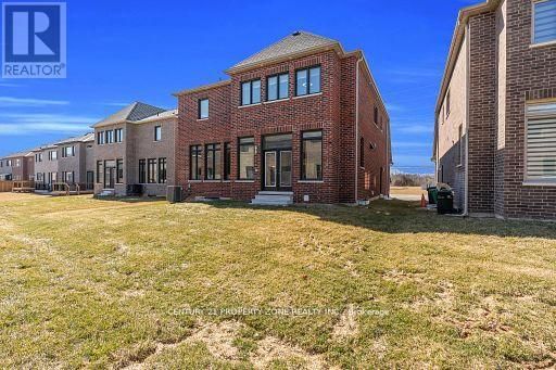 8925 HERITAGE ROAD Image 49