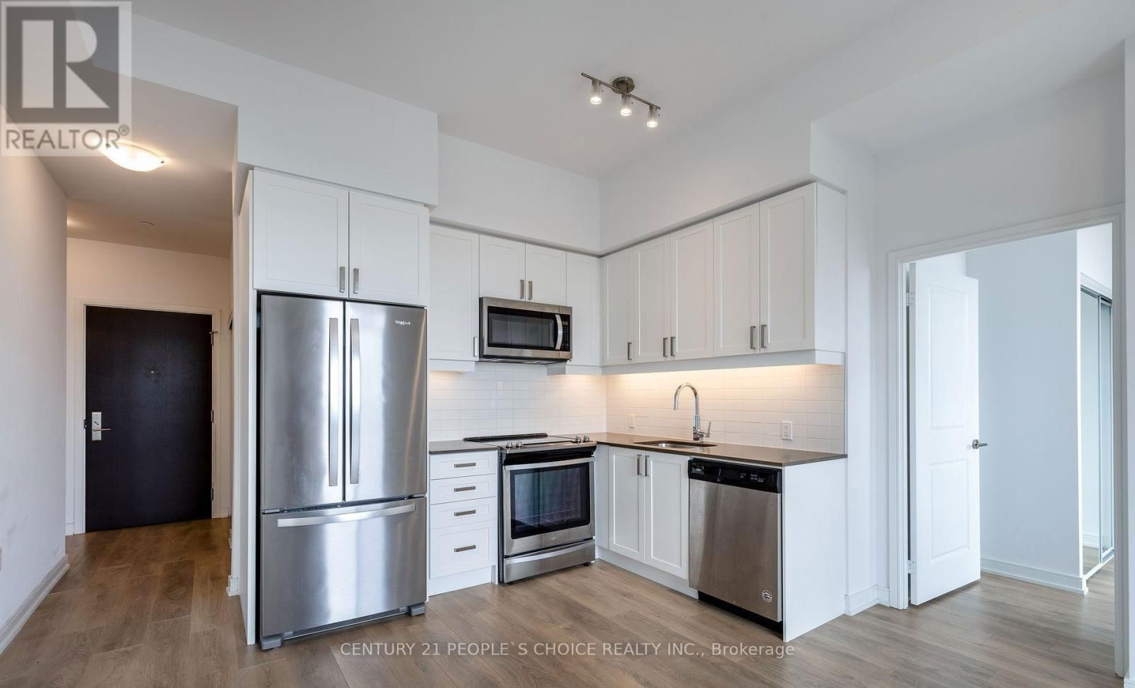 ph20 - 8 NAHANI WAY Image 6