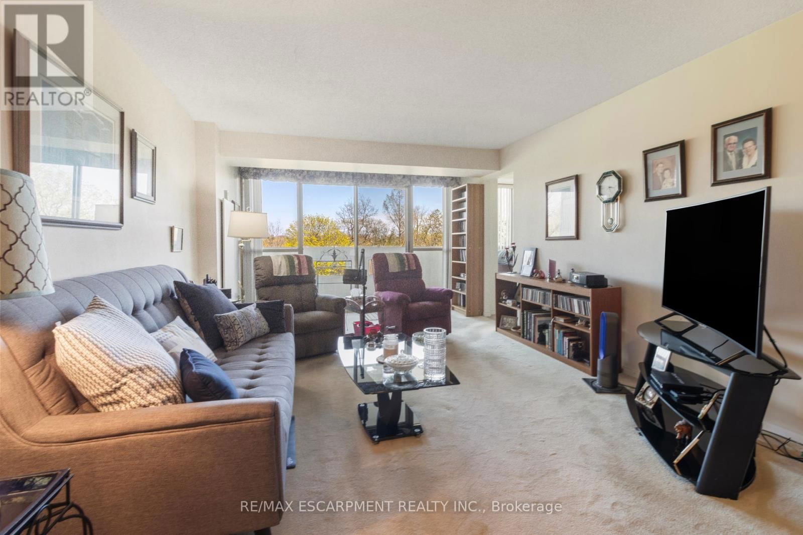 302 - 5070 PINEDALE AVENUE Image 8