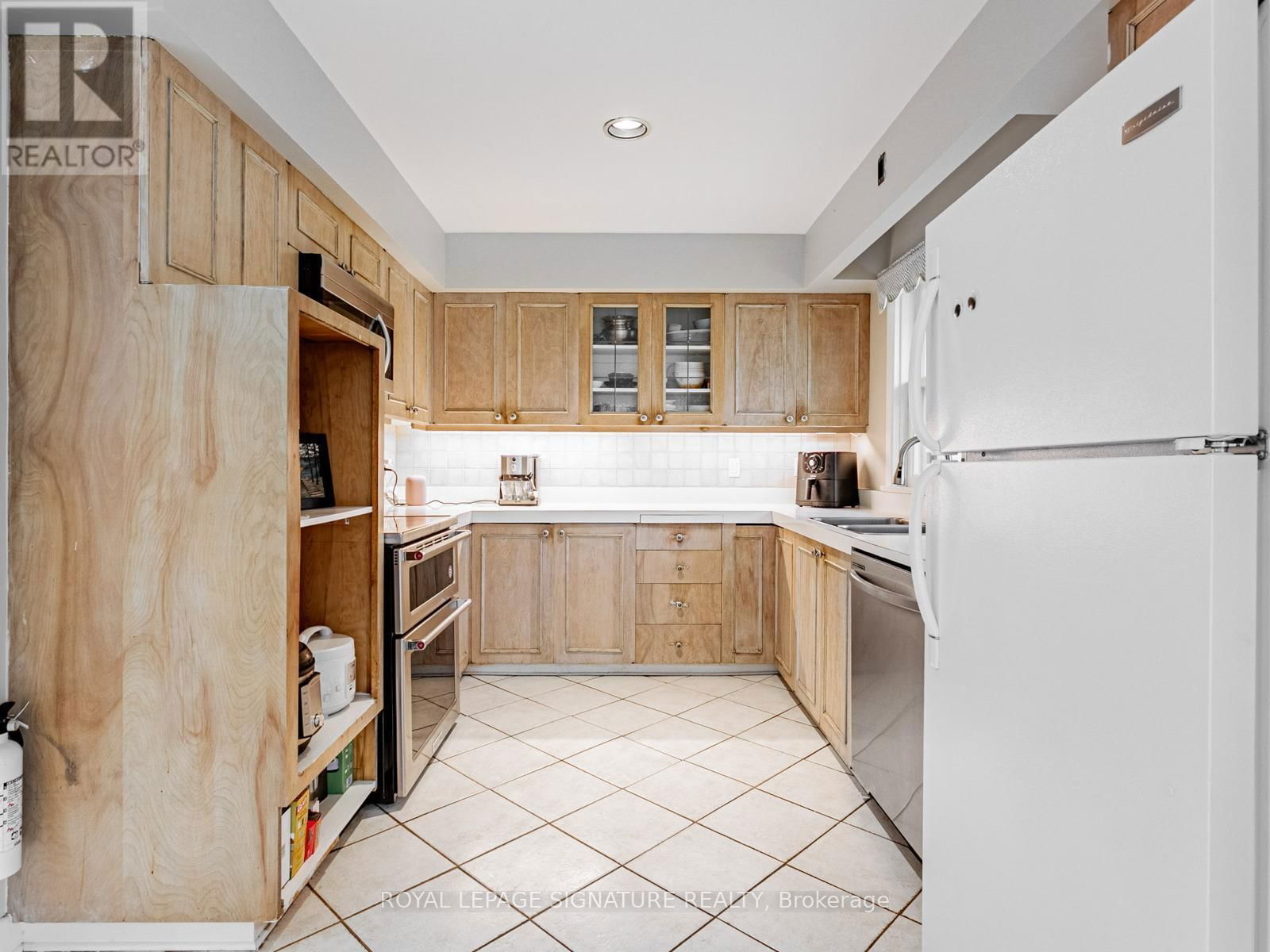 1447 MERROW ROAD Image 12