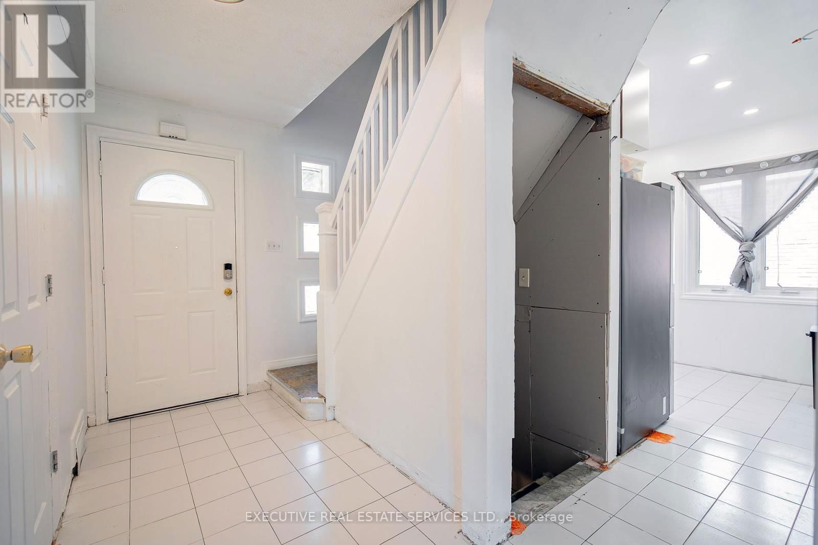 49 TRETHEWEY DRIVE Image 10