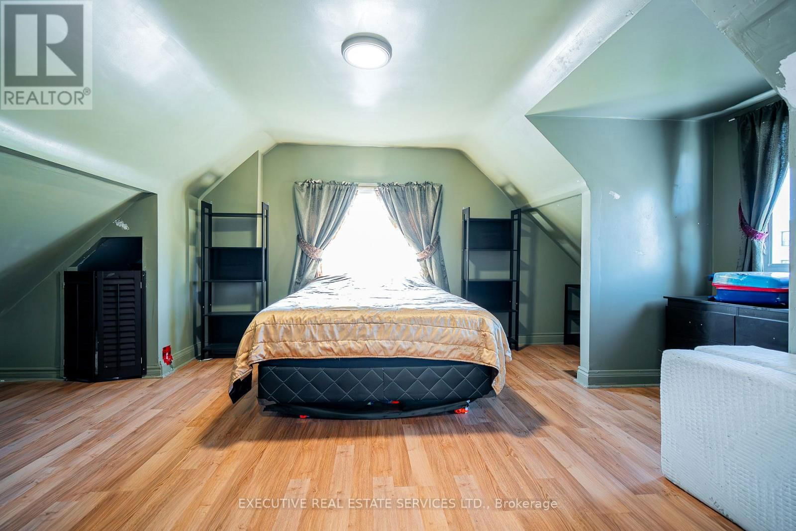 49 TRETHEWEY DRIVE Image 25