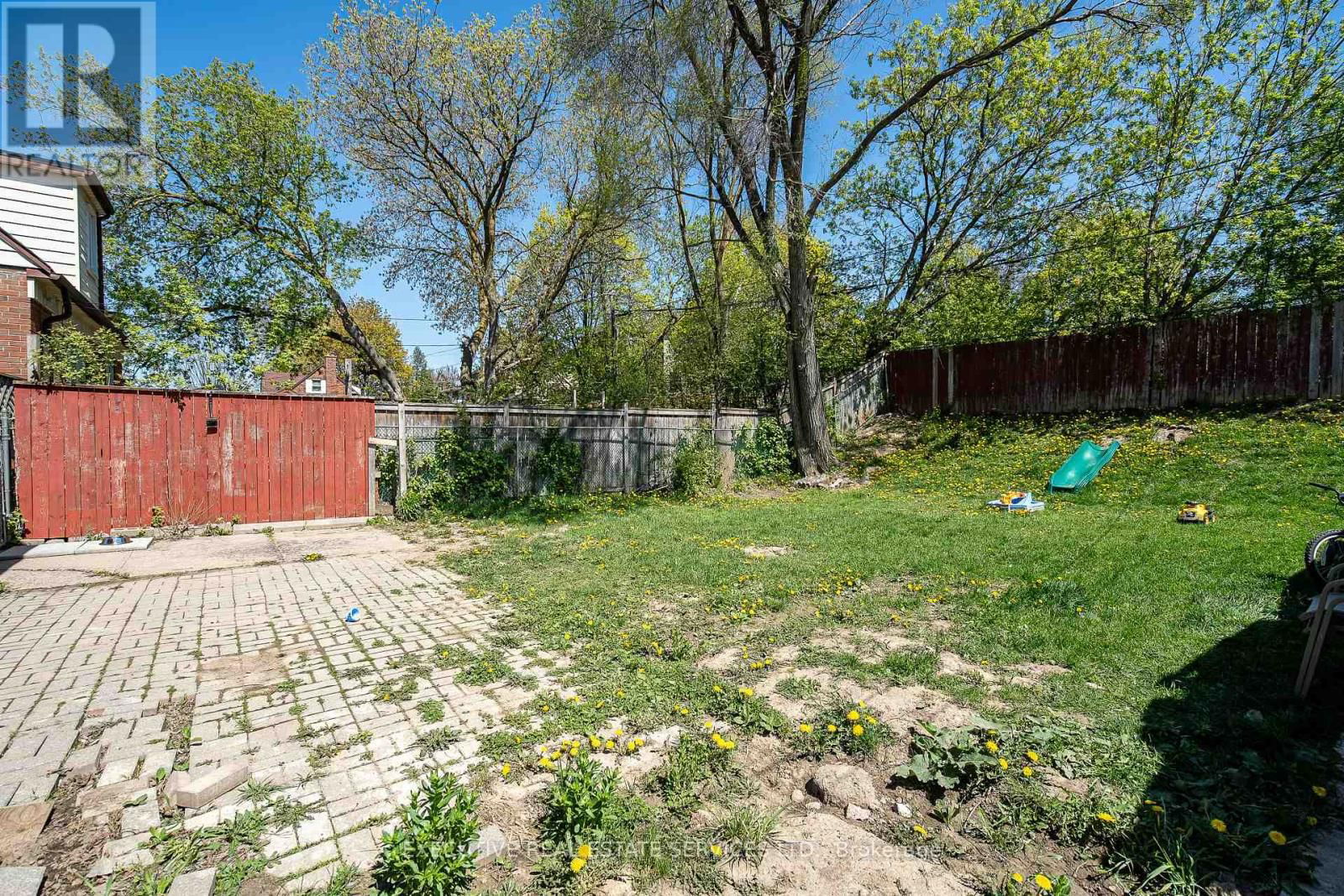 49 TRETHEWEY DRIVE Image 37