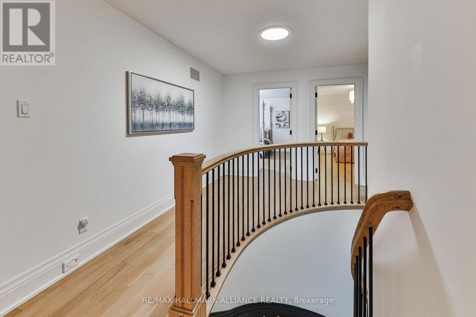 138 CAVENDISH COURT Image 18