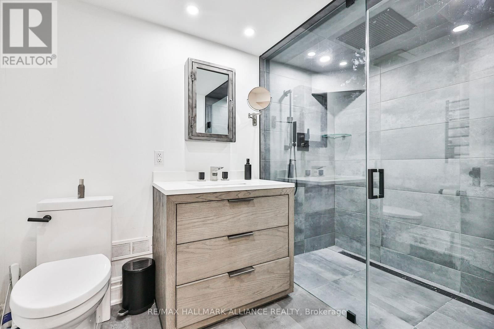 138 CAVENDISH COURT Image 22