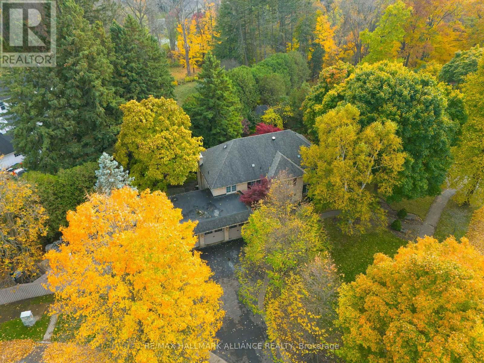 138 CAVENDISH COURT Image 41