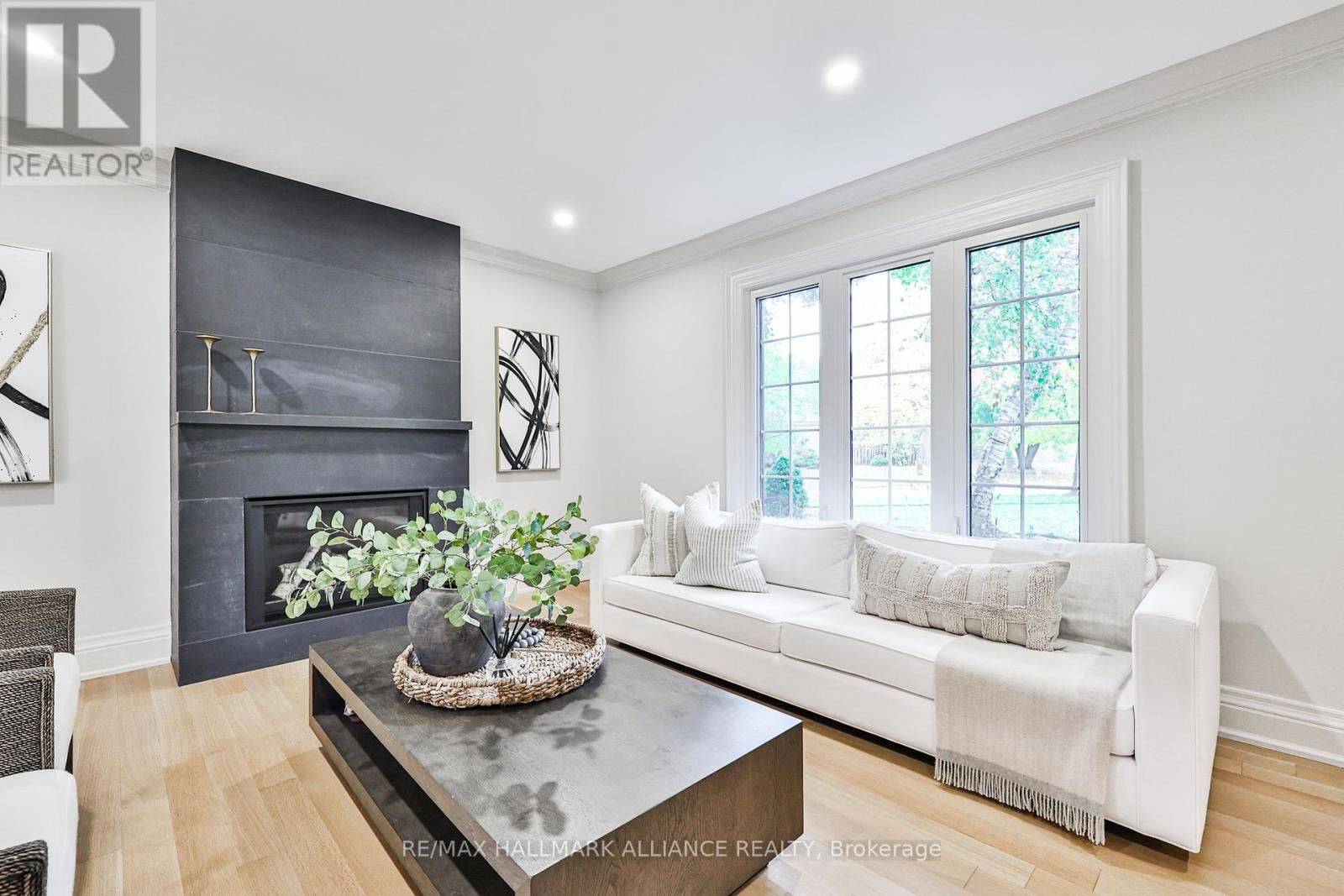 138 CAVENDISH COURT Image 7