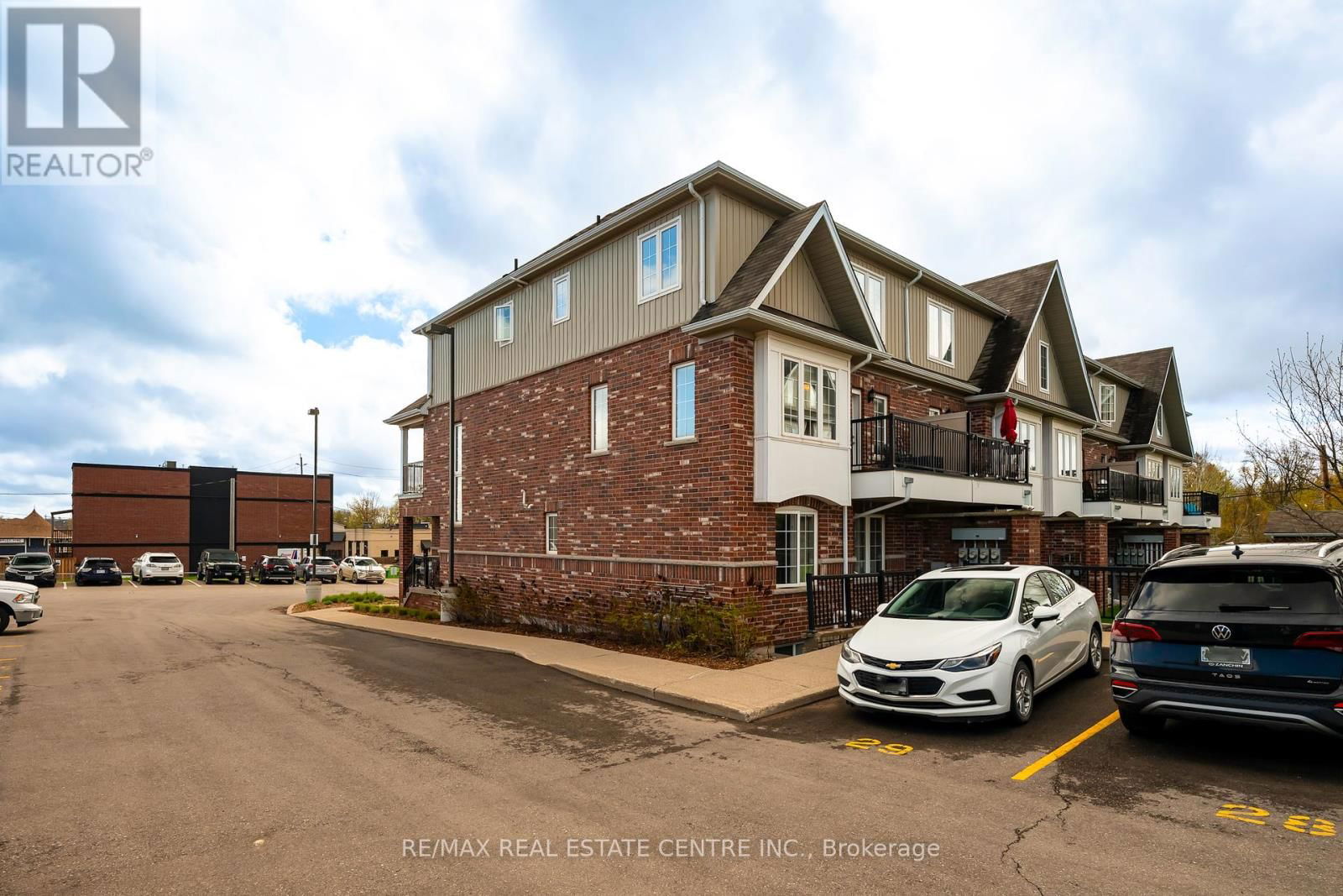 1 - 5 ARMSTRONG STREET Image 15
