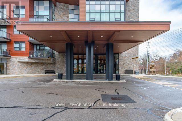 465 - 1575 LAKESHORE ROAD WEST Image 2