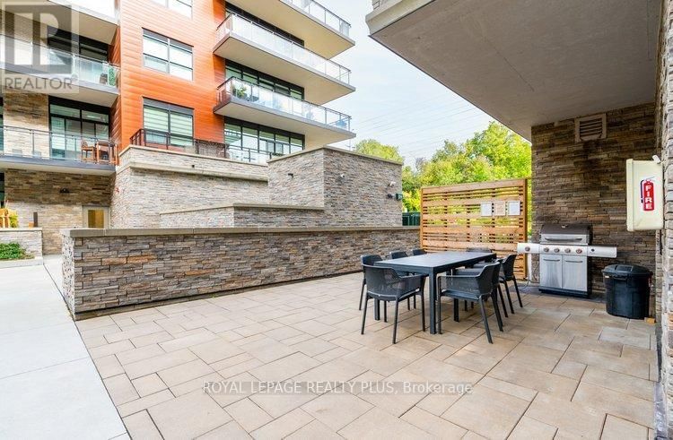 465 - 1575 LAKESHORE ROAD WEST Image 21