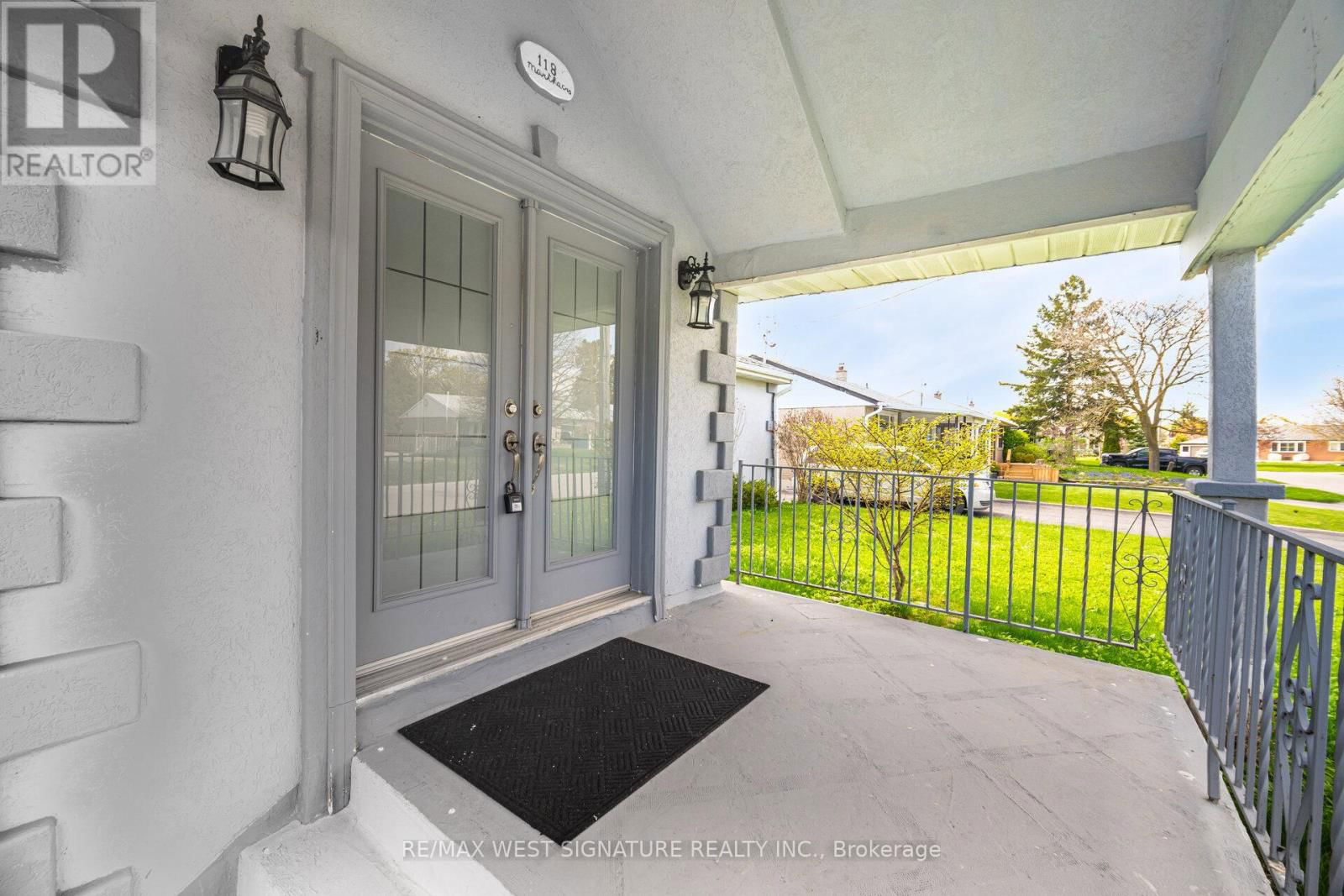118 MARTHA CRESCENT Image 2
