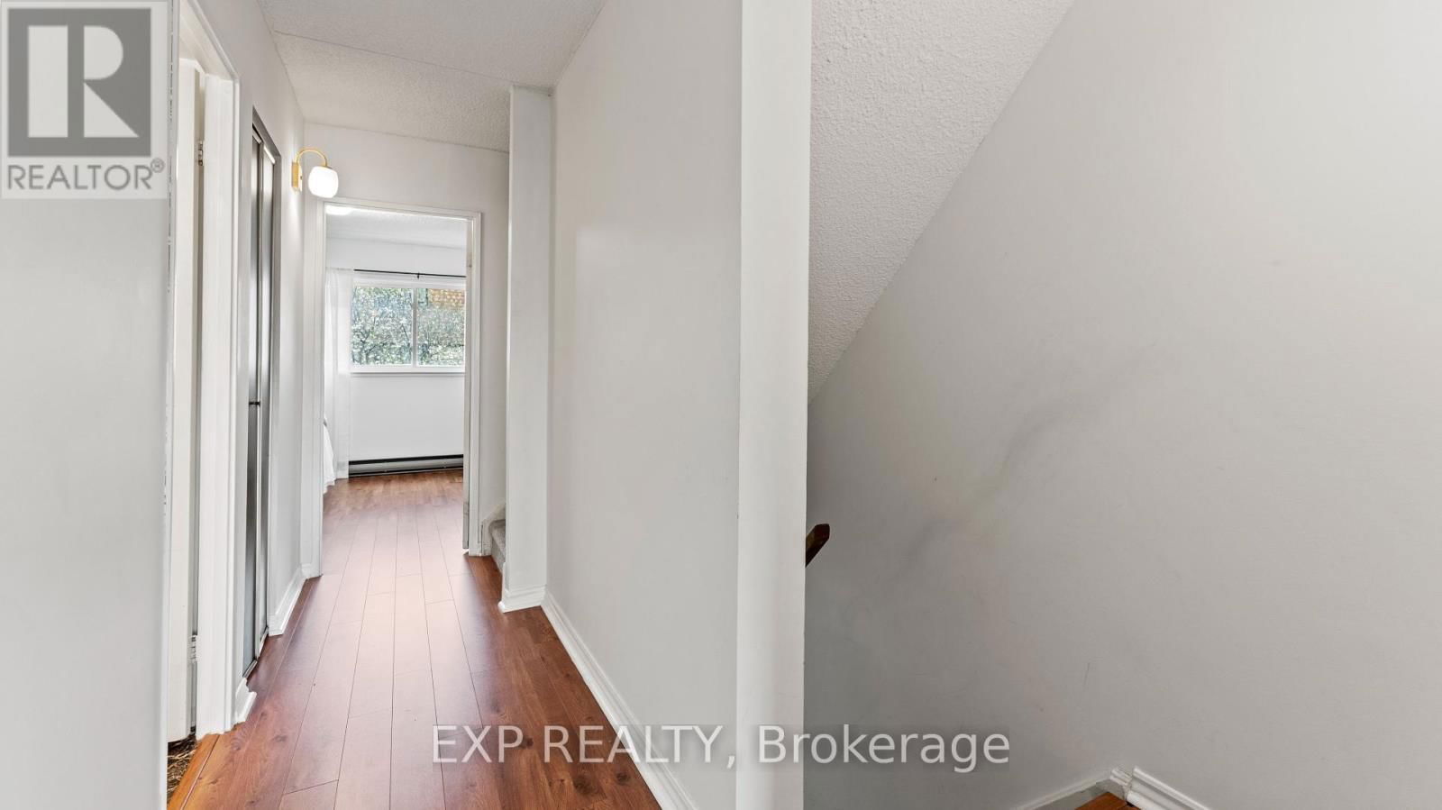 160 - 180 MISSISSAUGA VALLEY BOULEVARD Image 11