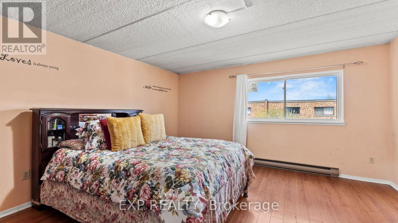 160 - 180 MISSISSAUGA VALLEY BOULEVARD Image 18