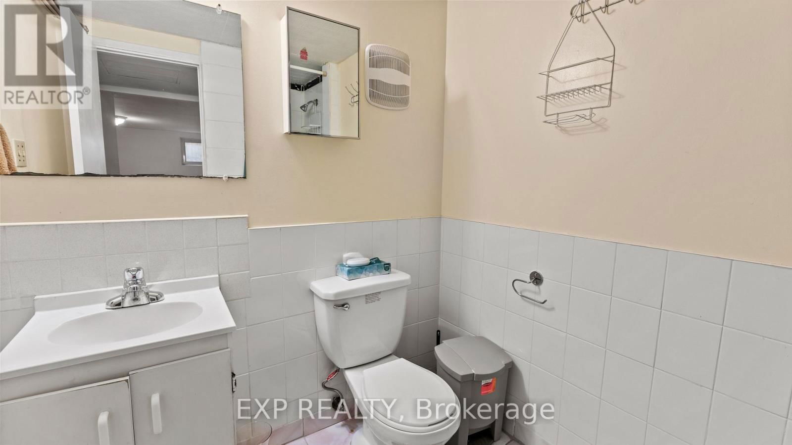 160 - 180 MISSISSAUGA VALLEY BOULEVARD Image 22
