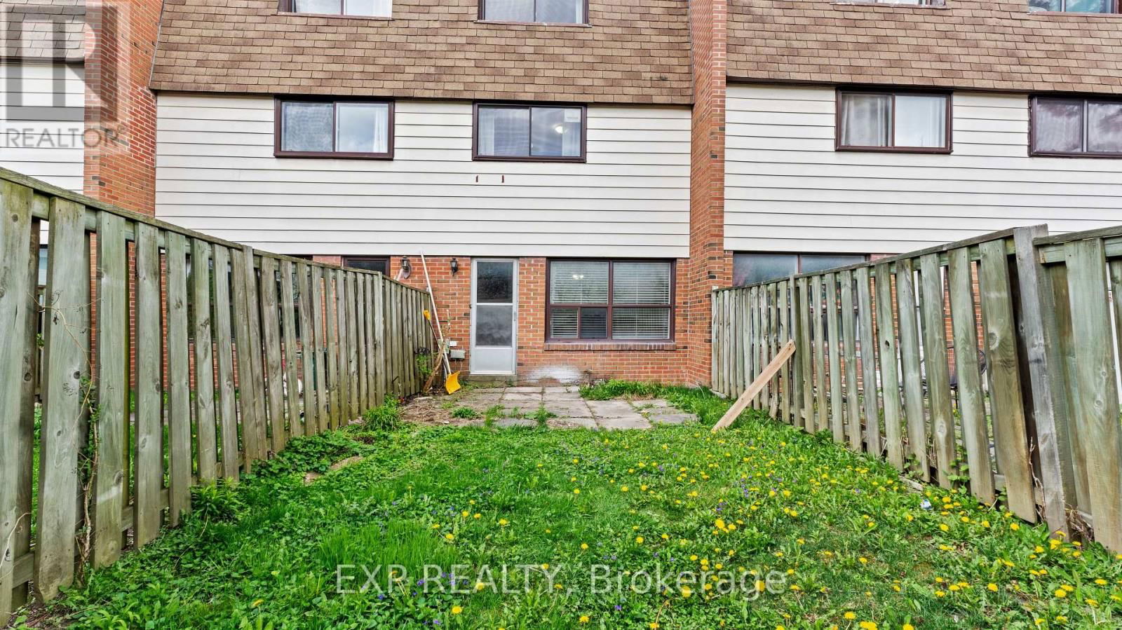 160 - 180 MISSISSAUGA VALLEY BOULEVARD Image 27