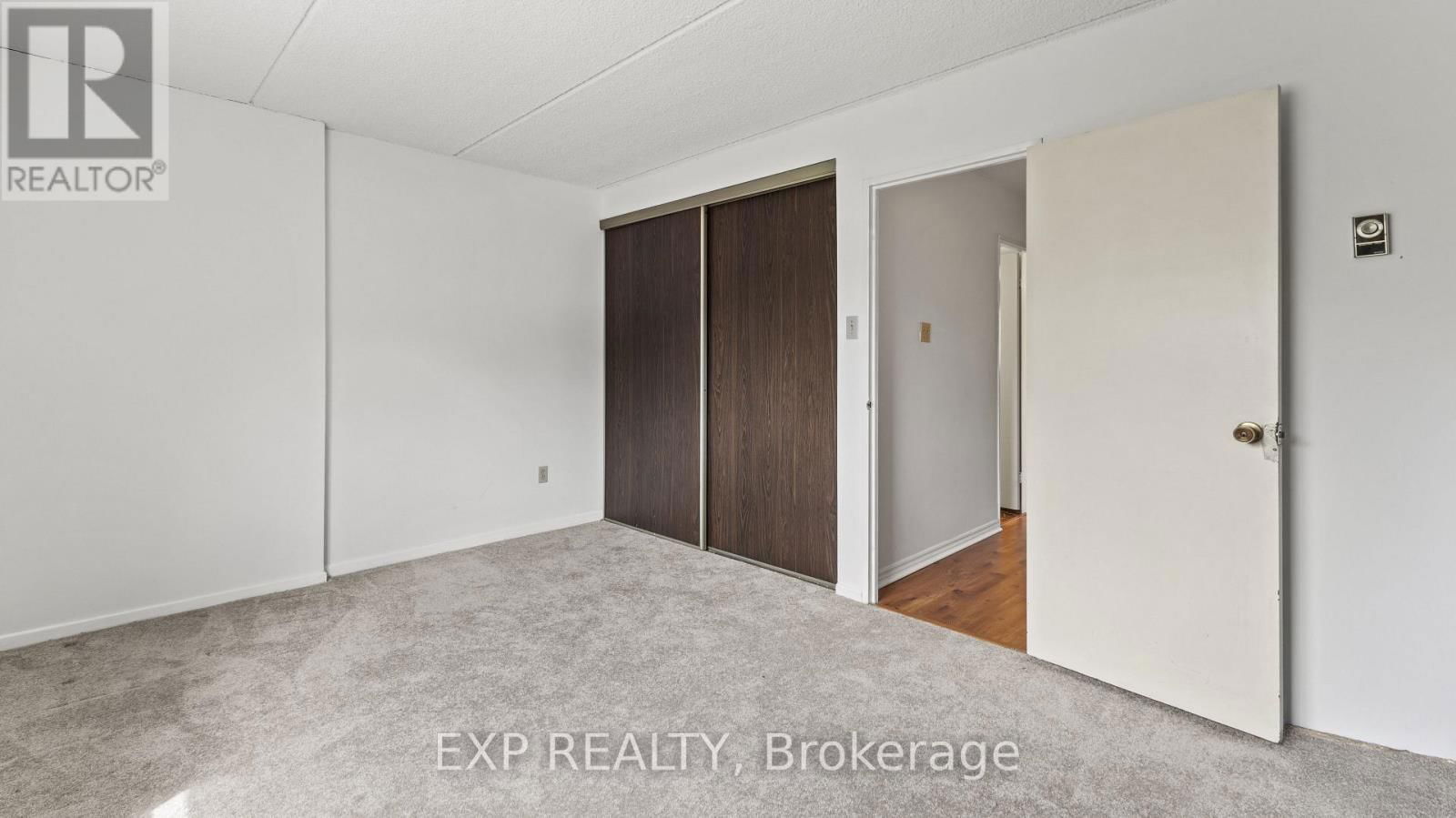 160 - 180 MISSISSAUGA VALLEY BOULEVARD Image 8