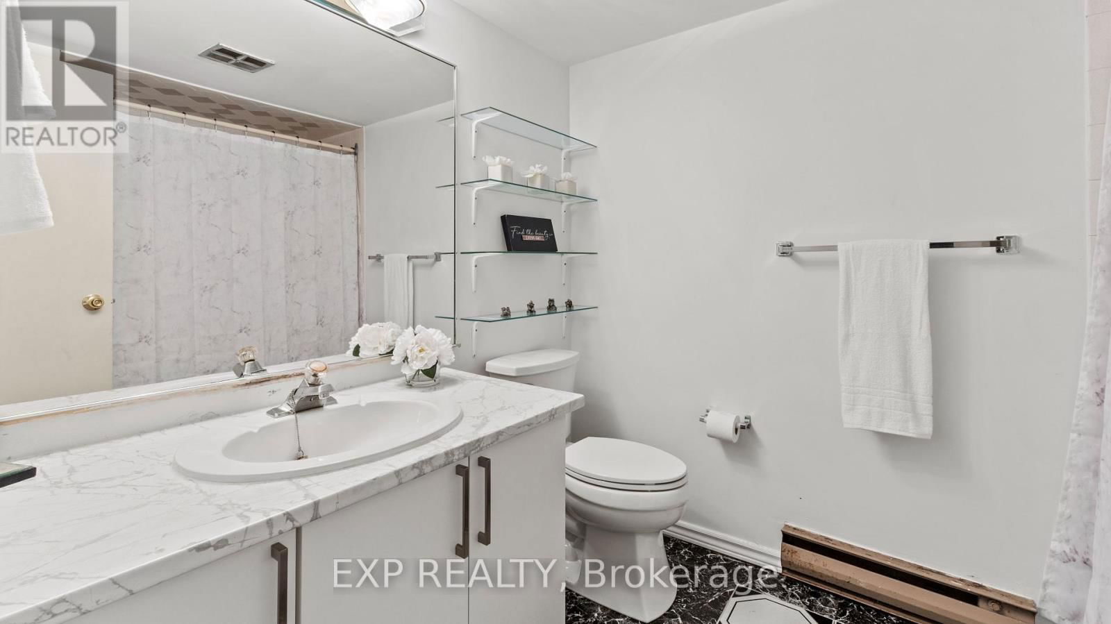 160 - 180 MISSISSAUGA VALLEY BOULEVARD Image 9