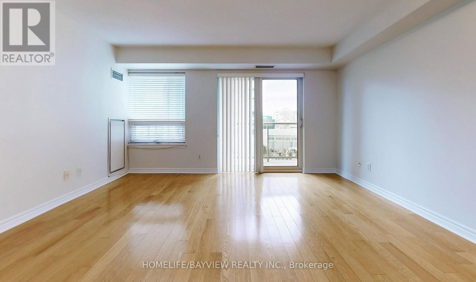 1002 - 350 PRINCESS ROYAL DRIVE Image 12