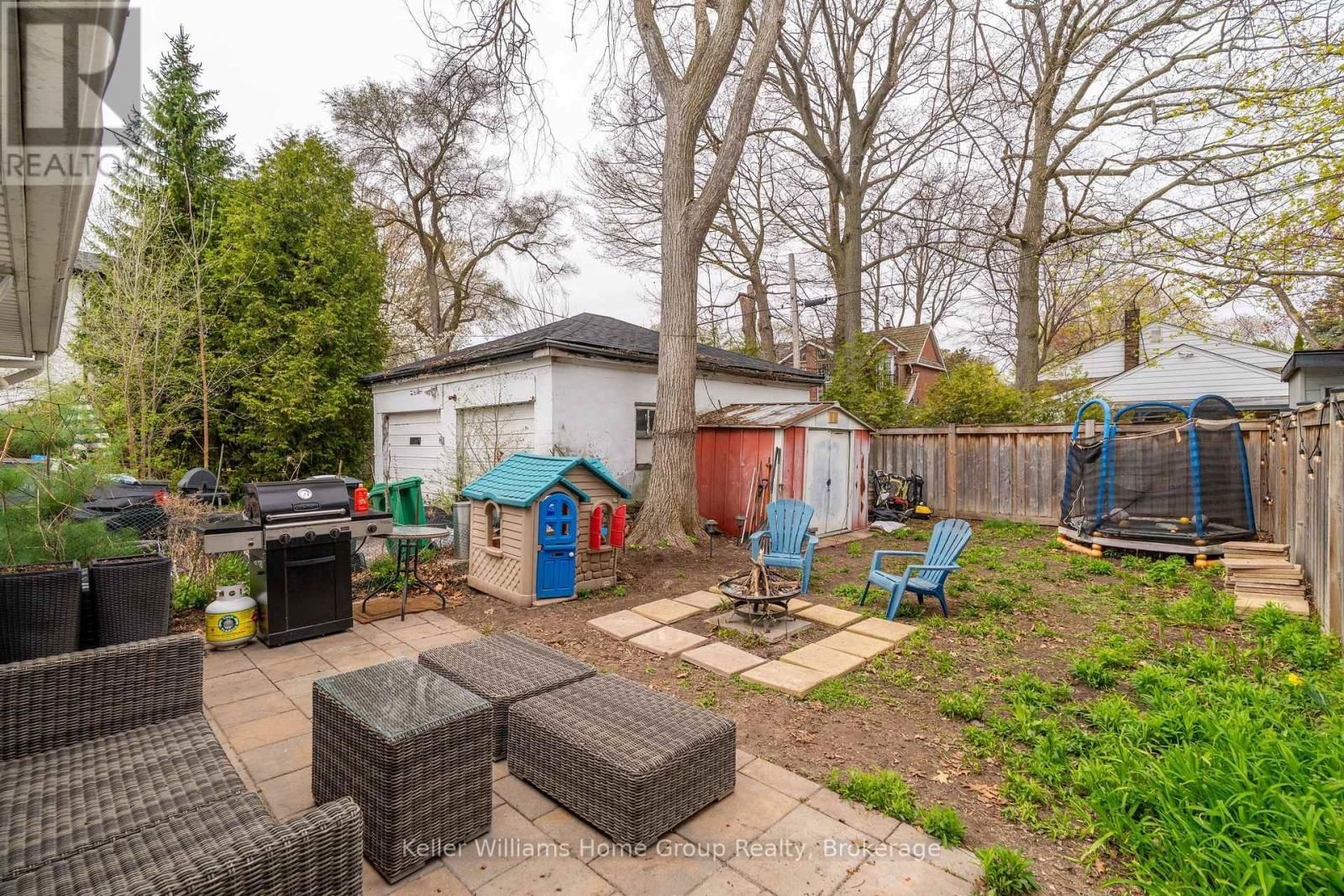 179 ANGELENE STREET Image 30