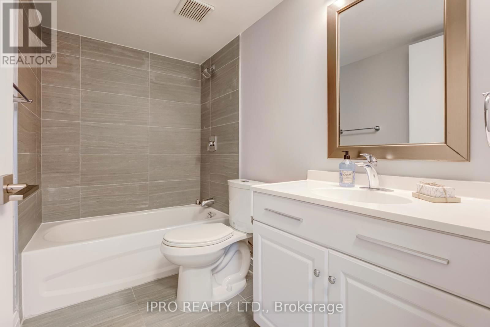 1616 - 4185 SHIPP DRIVE Image 32