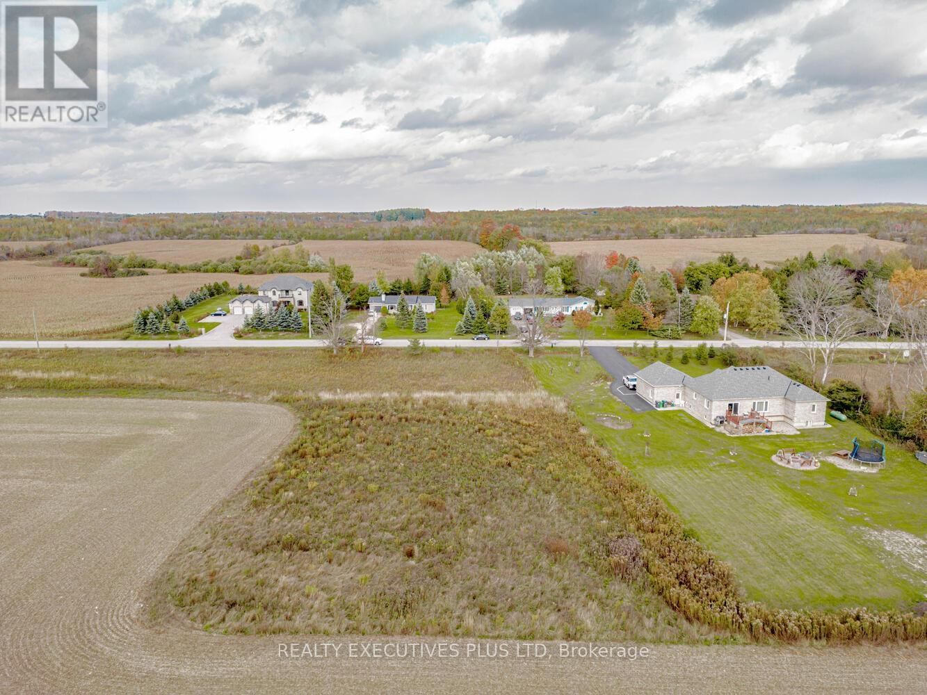 18888 KENNEDY ROAD Image 12