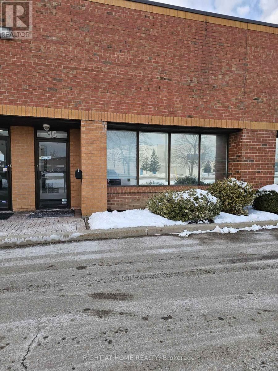 15 - 26 MCEWAN DRIVE WEST Image 1