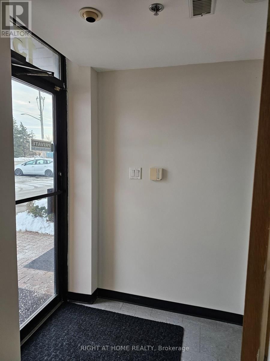 15 - 26 MCEWAN DRIVE WEST Image 11